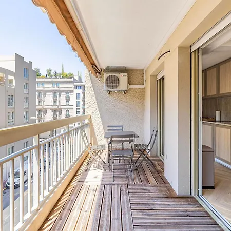 2 Ferrie - Beautifully Renovated 50 M From Croisette Apartman *