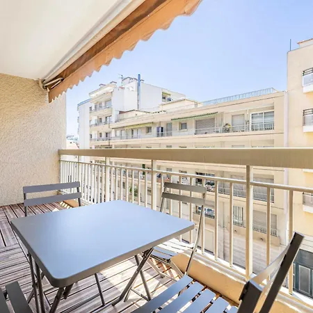 2 Ferrie - Beautifully Renovated 50 M From Croisette *